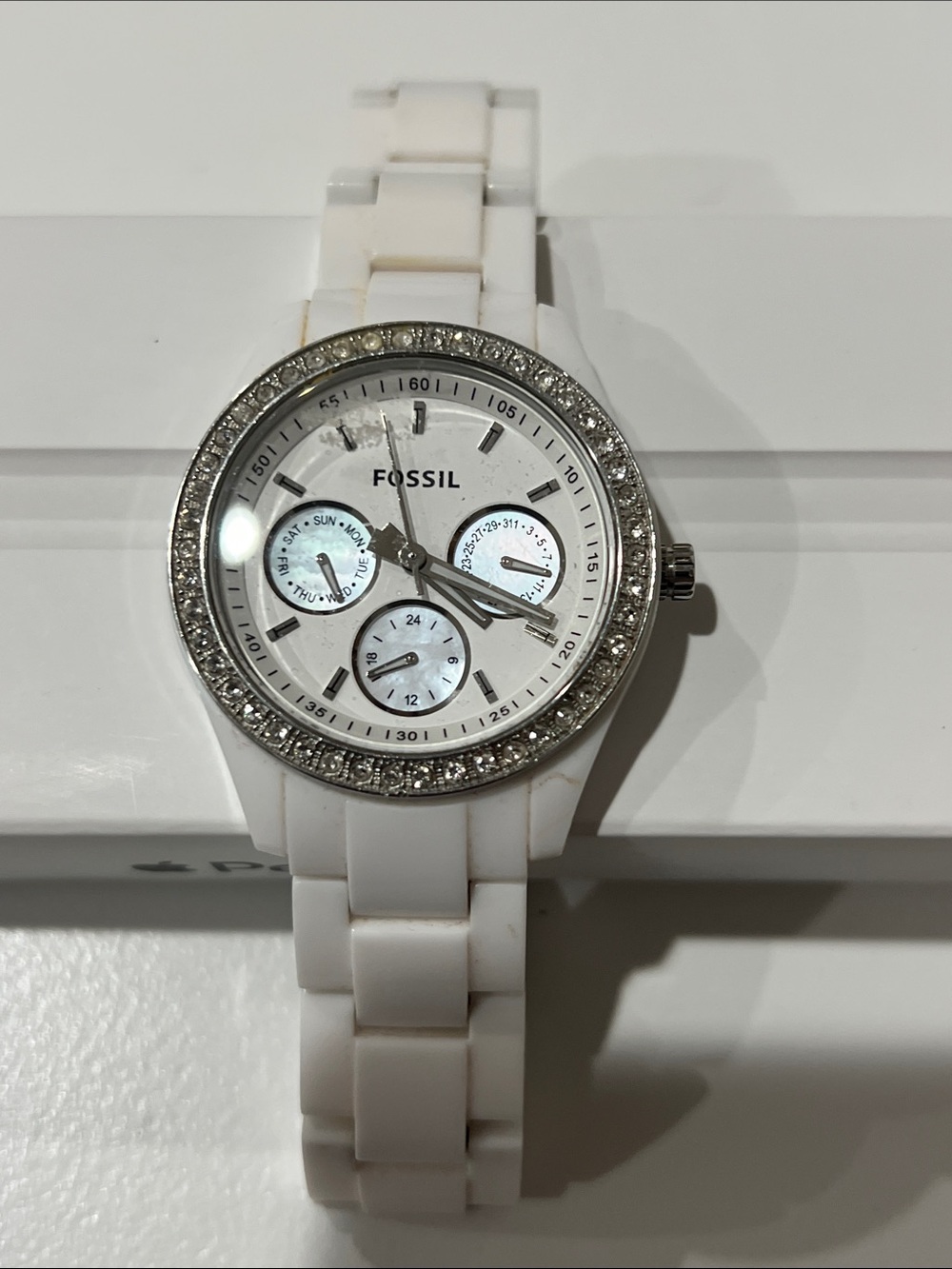 Fossil White Crystal-Accent Ceramic Bracelet Watch